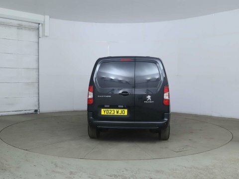 Peugeot Partner 2023 23 1.5 Black #5