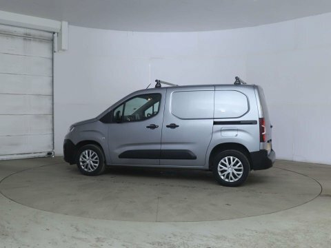 Citroen Berlingo 2022 71 1.5 BP71TJO Grey #4