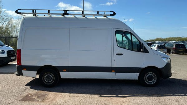 Mercedes-Benz Sprinter 315 Cdi Progressive KS70BHJ White #2