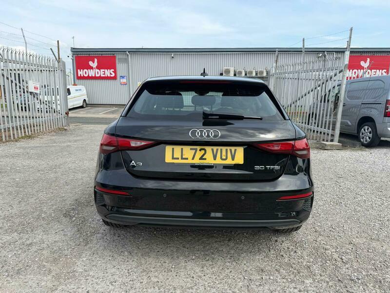 Audi A3 Sportback Tfsi Technik LL72VUV Black #4