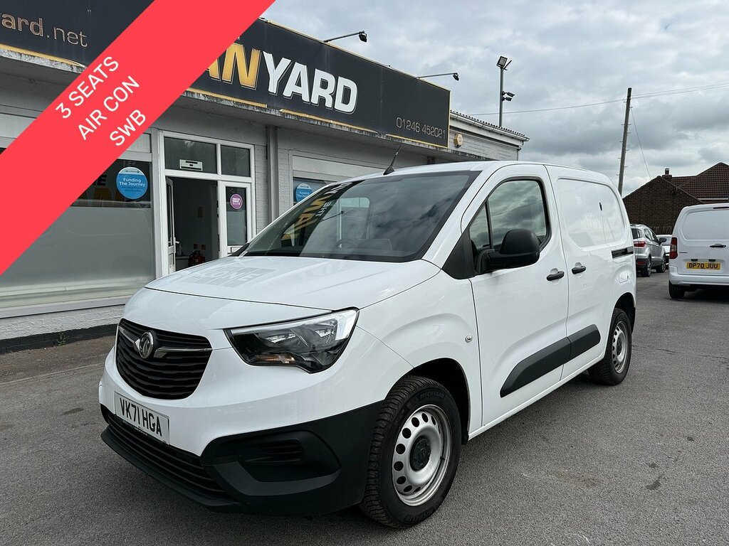 Vauxhall Combo 1.5 Turbo D 2300 Edition 3 Seats Swb Air Con Van 4 White
