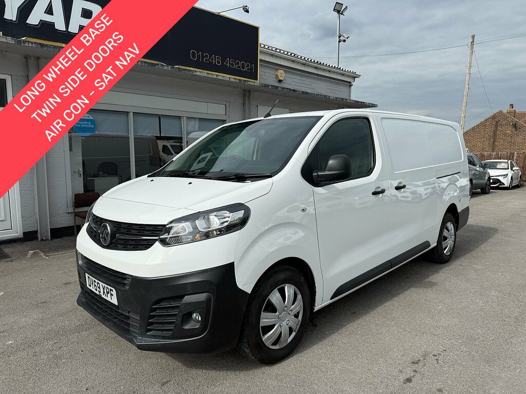 Vauxhall Vivaro 1.5 Turbo D 2900 Dynamic Lwb Air Con Sat Nav Van 6 White