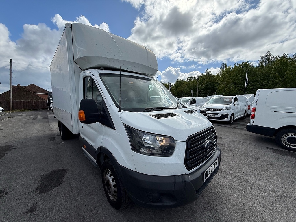 Ford Transit Custom 2.0 350 Ecoblue Luton Box Tail Lift Man ML68DFX White #3
