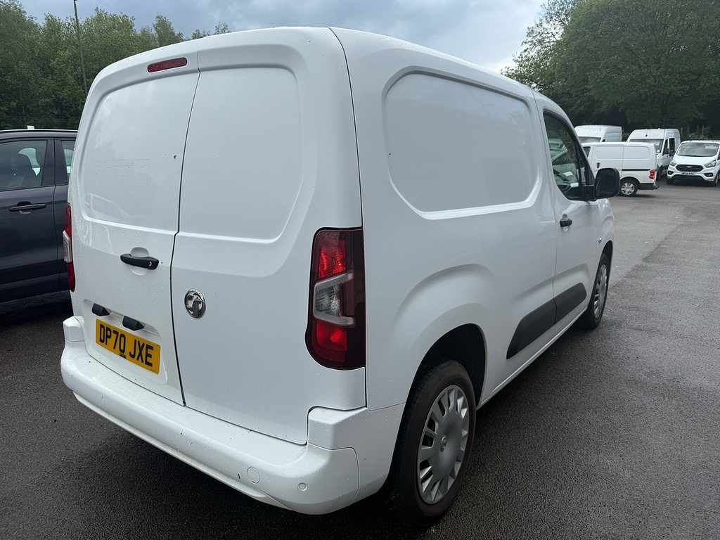 Vauxhall Combo 1.6 Turbo D 2300 Sportive Swb Air Con Van Dies DP70JXE White #5