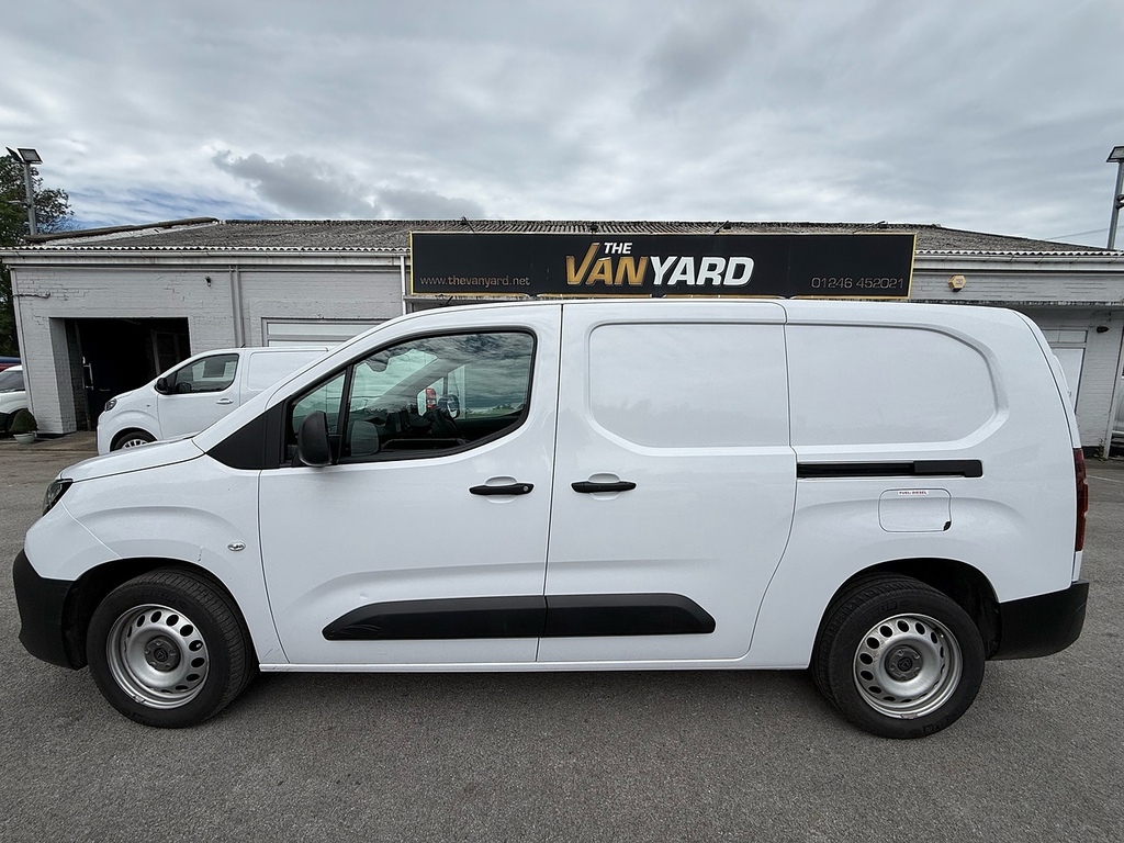 Peugeot Partner Partner Hdi - 2024 73 White #8