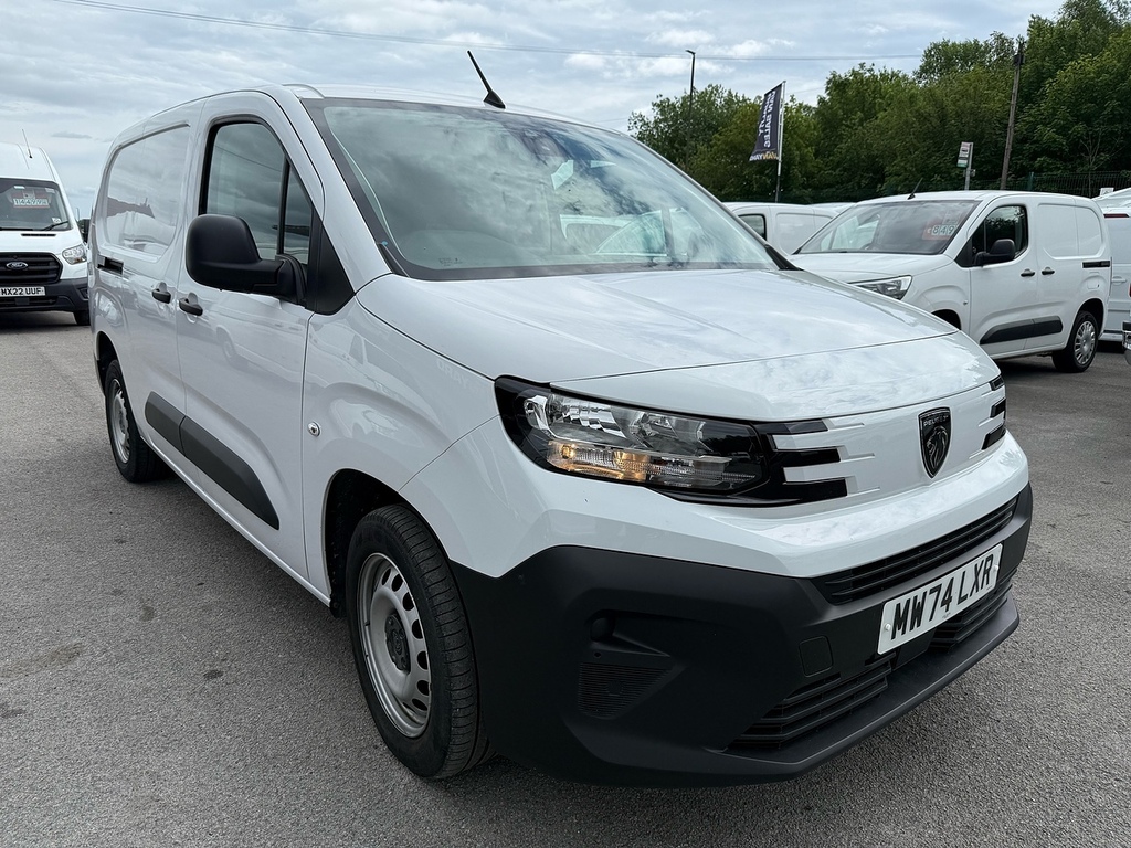 Peugeot Partner 1.5 Bluehdi 950 Professional 3 Seats Long Air Con White #3