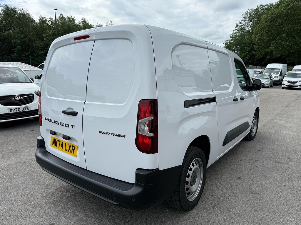Peugeot Partner 1.5 Bluehdi 950 Professional 3 Seats Long Air Con White #5