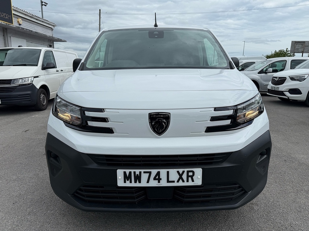 Peugeot Partner 1.5 Bluehdi 950 Professional 3 Seats Long Air Con White #2