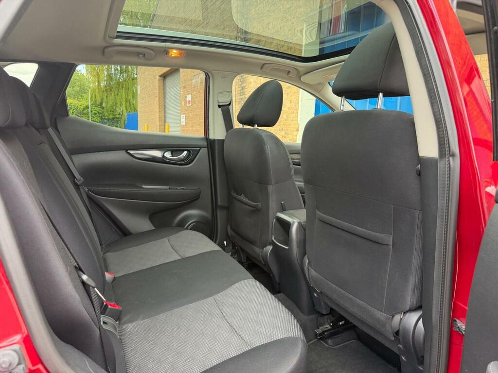 Nissan Qashqai Suv 1.2 Dig-t N-tec Xtron 2Wd Euro 6 Ss 2 KX16NYT Red #2