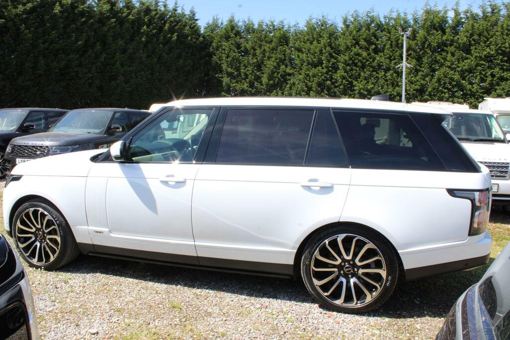 Land Rover Range Rover 4.4 Sd V8 4Wd Euro 6 Ss White #4