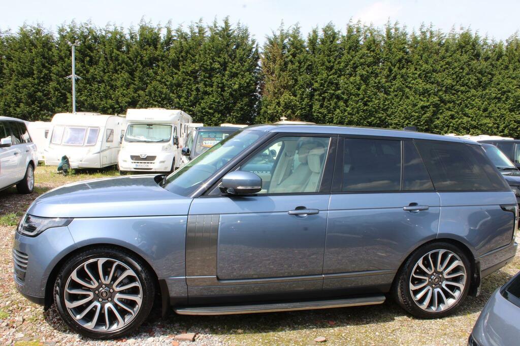 Land Rover Range Rover 4.4 Sd V8 4Wd Euro 6 Ss GH18HBL Blue #4