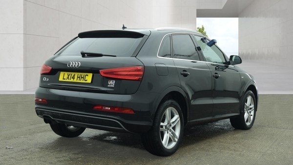 Audi Q3 Tdi Quattro S Line Black #4
