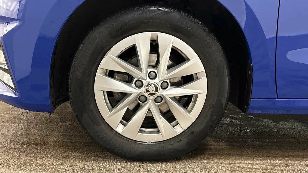 Skoda Fabia 1.0 Mpi 80 Se Comfort FL72VUA Blue #5