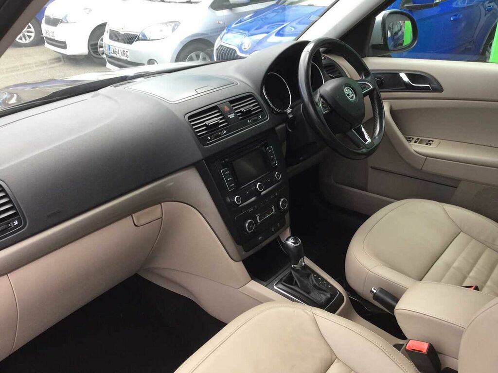 Skoda Yeti 1.2 Tsi Elegance Dsg LP14YWW  #2
