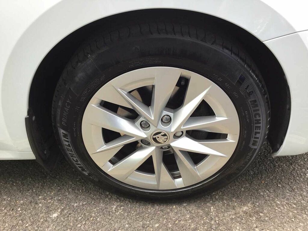 Skoda Octavia 1.5 Tsi E-tec Se L Dsg White #5