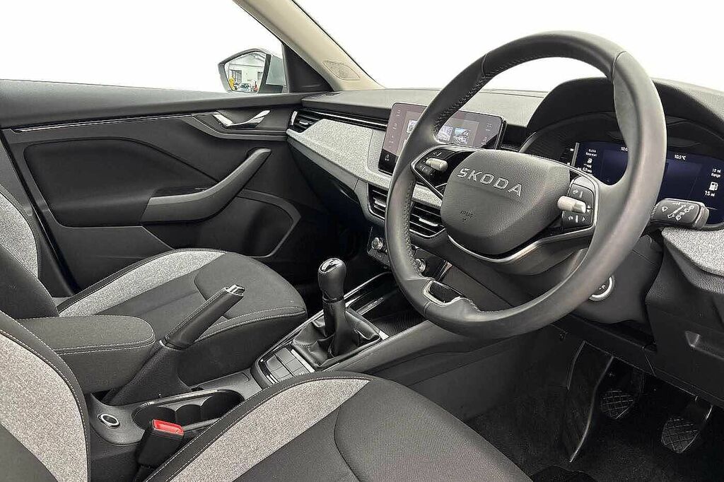 Skoda Kamiq 1.0 Tsi 95 Se Edition GF25ZTP Silver #6