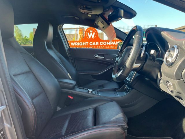 Mercedes-Benz GLA Class 2.1 Gla220d Amg Line Premium Suv 7G-d KR67GSV Grey #3