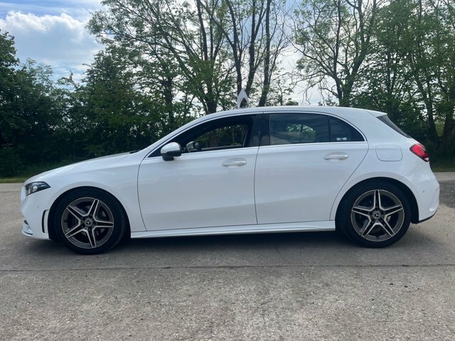 Mercedes-Benz A Class 1.3 A180 Amg Line Premium Hatchback 7 BP68CKX White #3