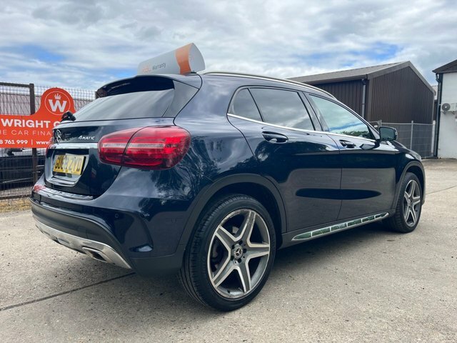 Mercedes-Benz GLA Class 2.1 Gla220d Amg Line Premium Suv 7G-d GU68ZYD Blue #5