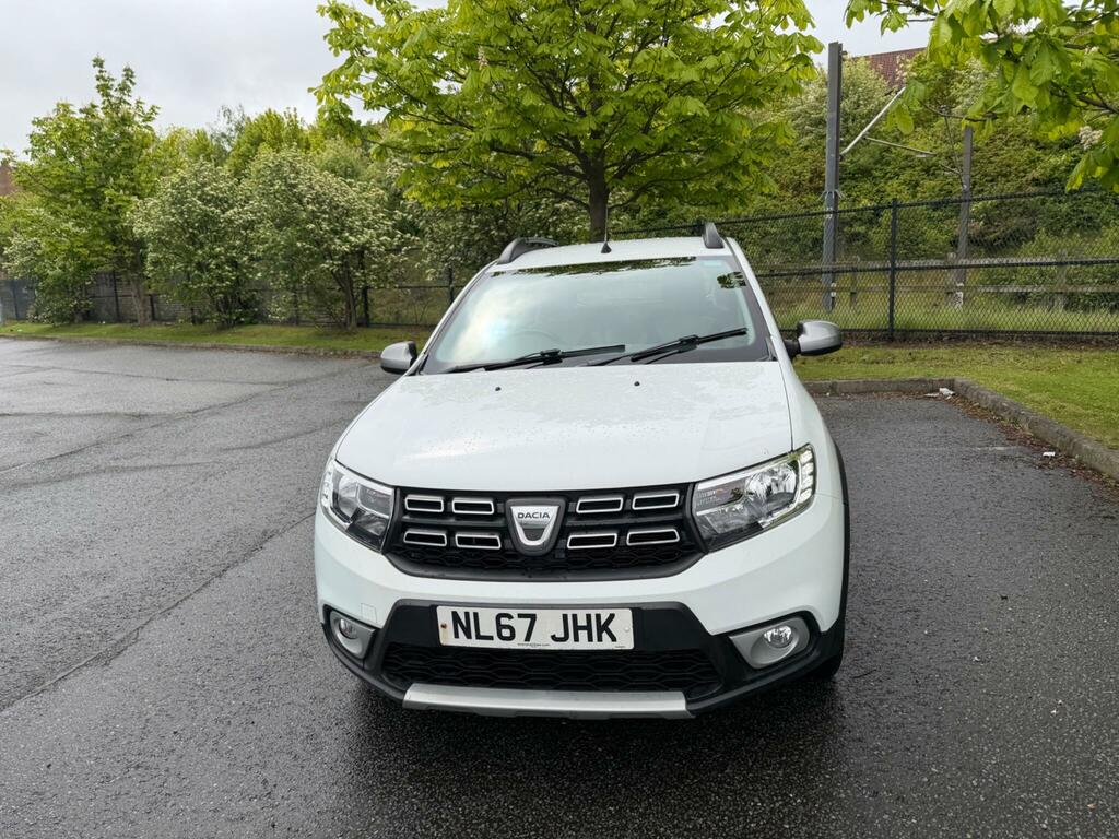 Dacia Sandero Stepway 0.9 Tce Laureate Euro 6 Ss NL67JHK White #2