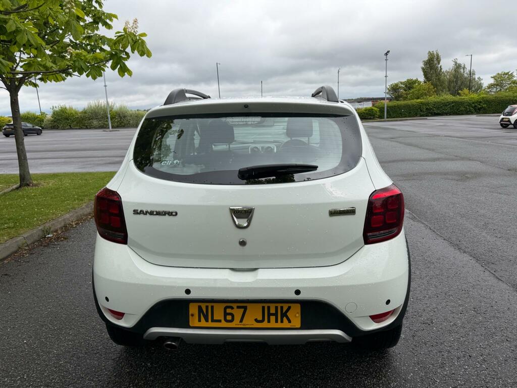 Dacia Sandero Stepway 0.9 Tce Laureate Euro 6 Ss NL67JHK White #6