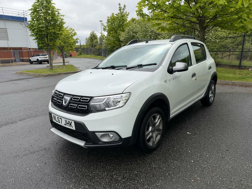 Dacia Sandero Stepway 0.9 Tce Laureate Euro 6 Ss NL67JHK White #3