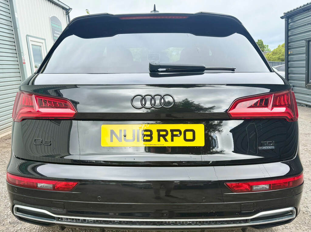 Audi Q5 3.0 Tdi Quattro S Line Tip NU18RPO Black #4
