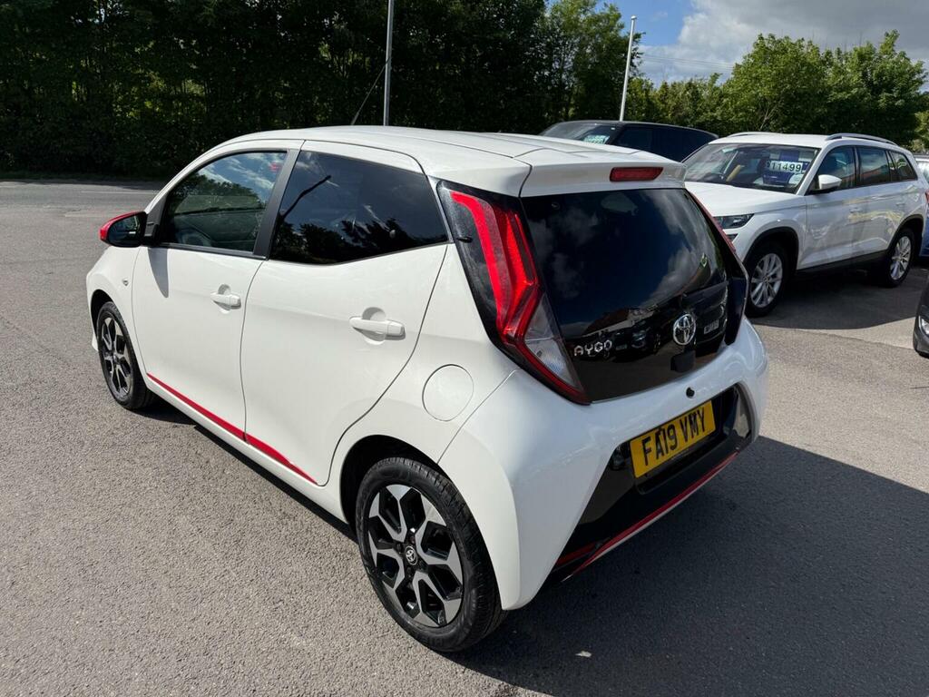 Toyota Aygo Hatchback 1.0 Vvt-i X-trend Euro 6 201919 FA19VMY White #4