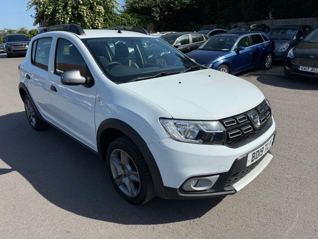 Dacia Sandero Stepway Hatchback 1.0 Sce Essential Euro 6 201919 White