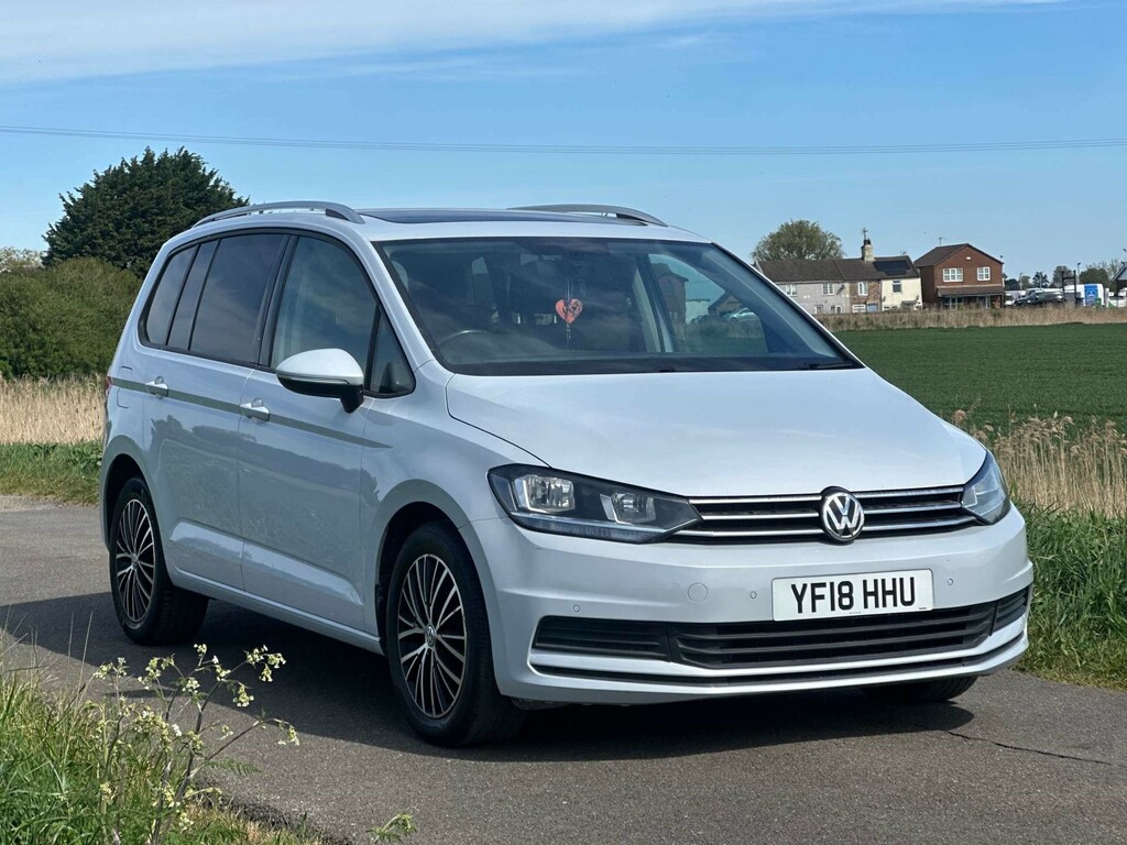 Volkswagen Touran Se Family Tdi Bluemotion Technology Silver