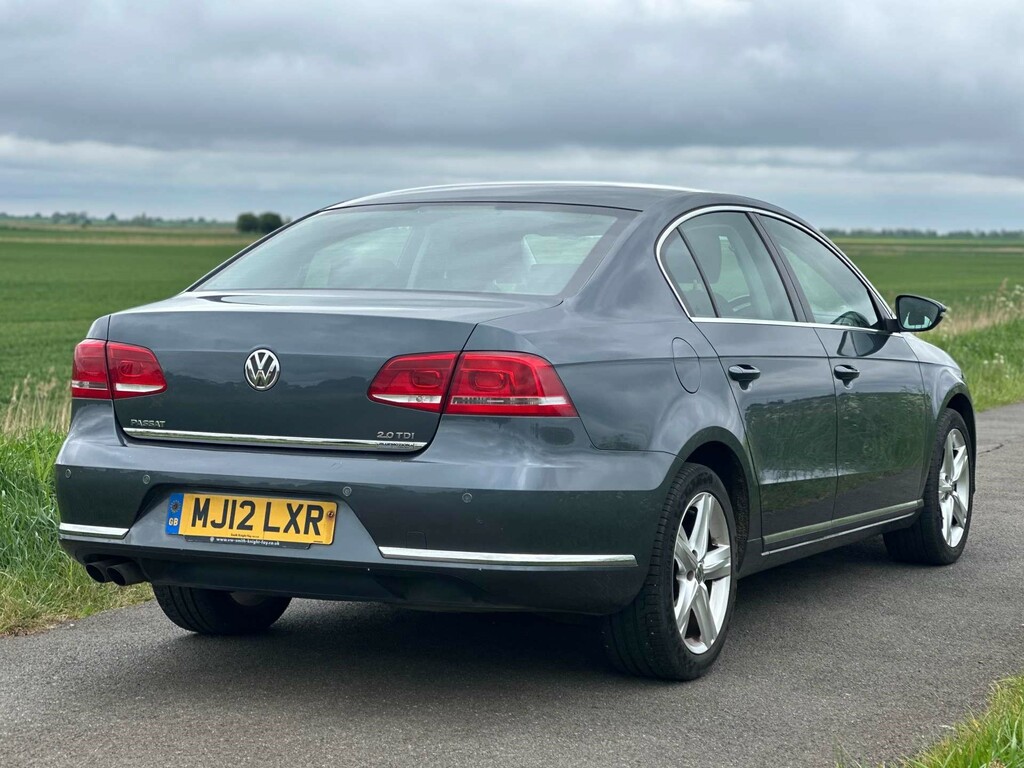 Volkswagen Passat Se Bluemotion Technology Tdi  #4