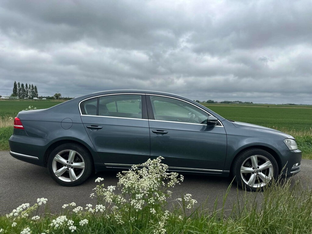 Volkswagen Passat Se Bluemotion Technology Tdi  #2