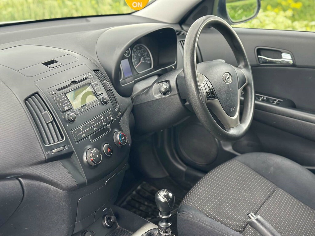 Hyundai I30 1.6L Comfort Grey #24