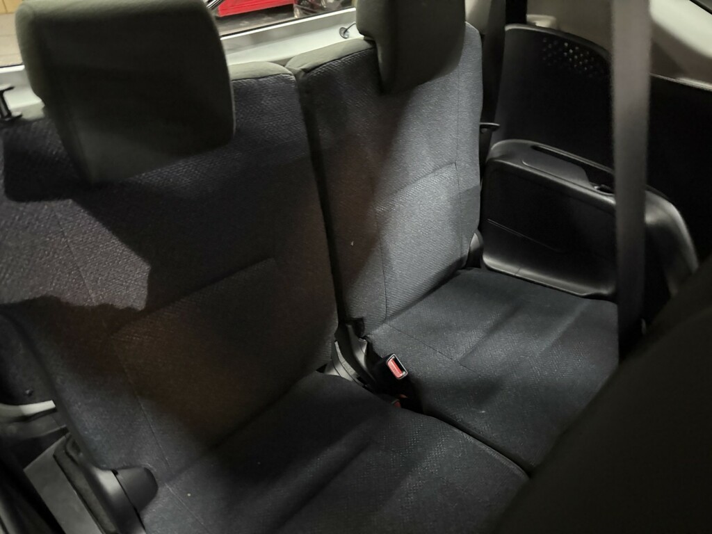 Toyota Sienta Toyota Sienta Ptrl Hybrid 1.5C Seat Ulez , Silver #19