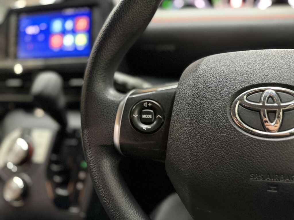 Toyota Sienta Toyota Sienta Ptrl Hybrid 1.5C Seat Ulez , Silver #37