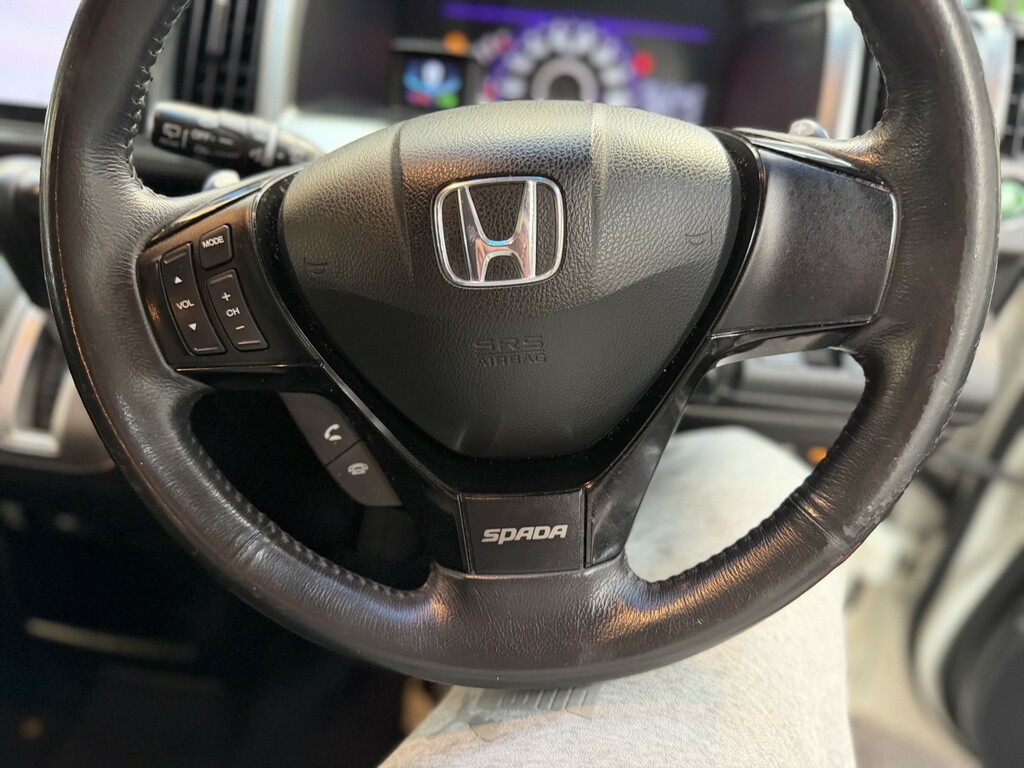 Honda StepWagon Mpv White #25