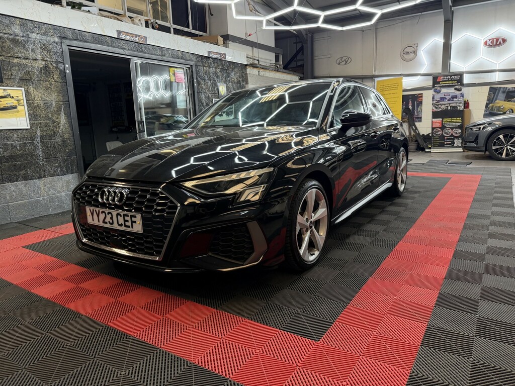Audi A3 Hatchback 1.0 Tfsi 30 S Line 202323 YY23CEF Black #4