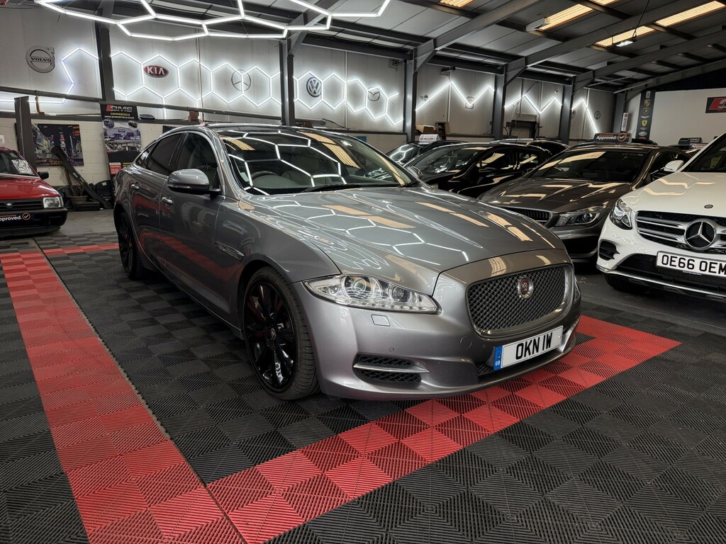 Jaguar XJ Saloon 3.0 D V6 Portfolio 201414 Grey #5