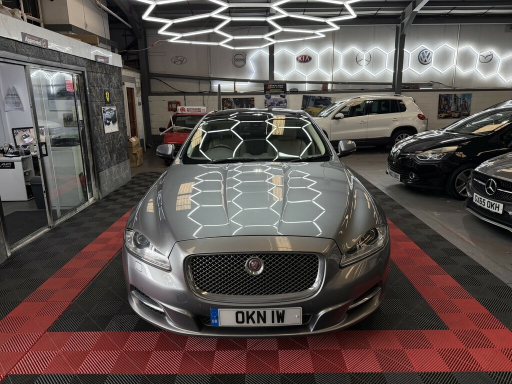Jaguar XJ Saloon 3.0 D V6 Portfolio 201414 Grey #3