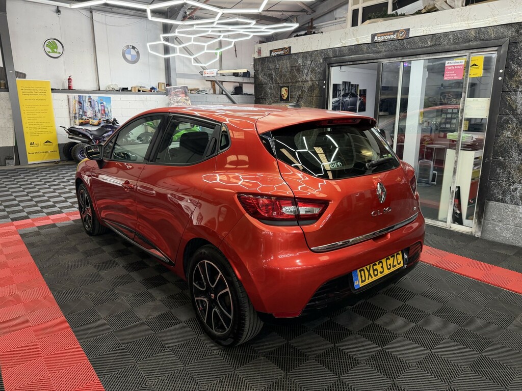 Renault Clio Hatchback 0.9 Tce Dynamique Medianav 201363 DX63GZC Red #6