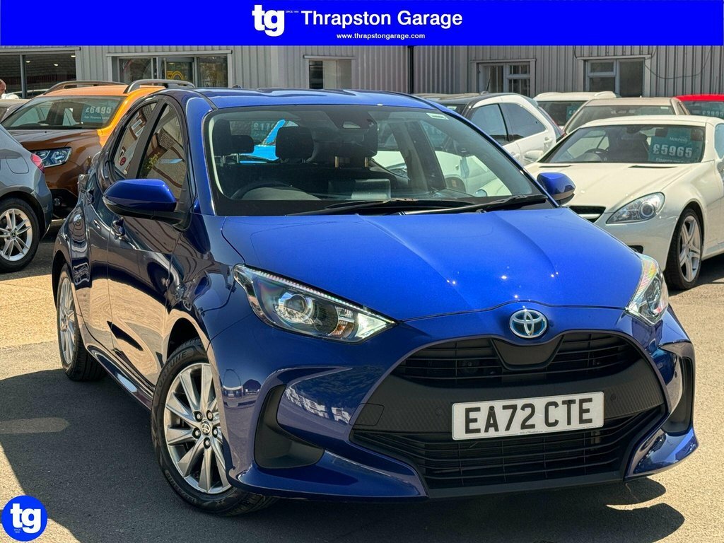 Toyota Yaris 1.5L Icon Blue