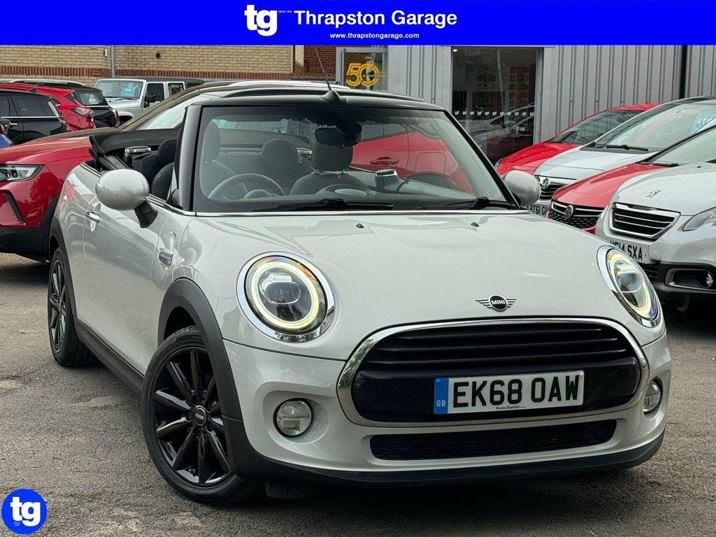 Mini Convertible 1.5L Cooper Silver