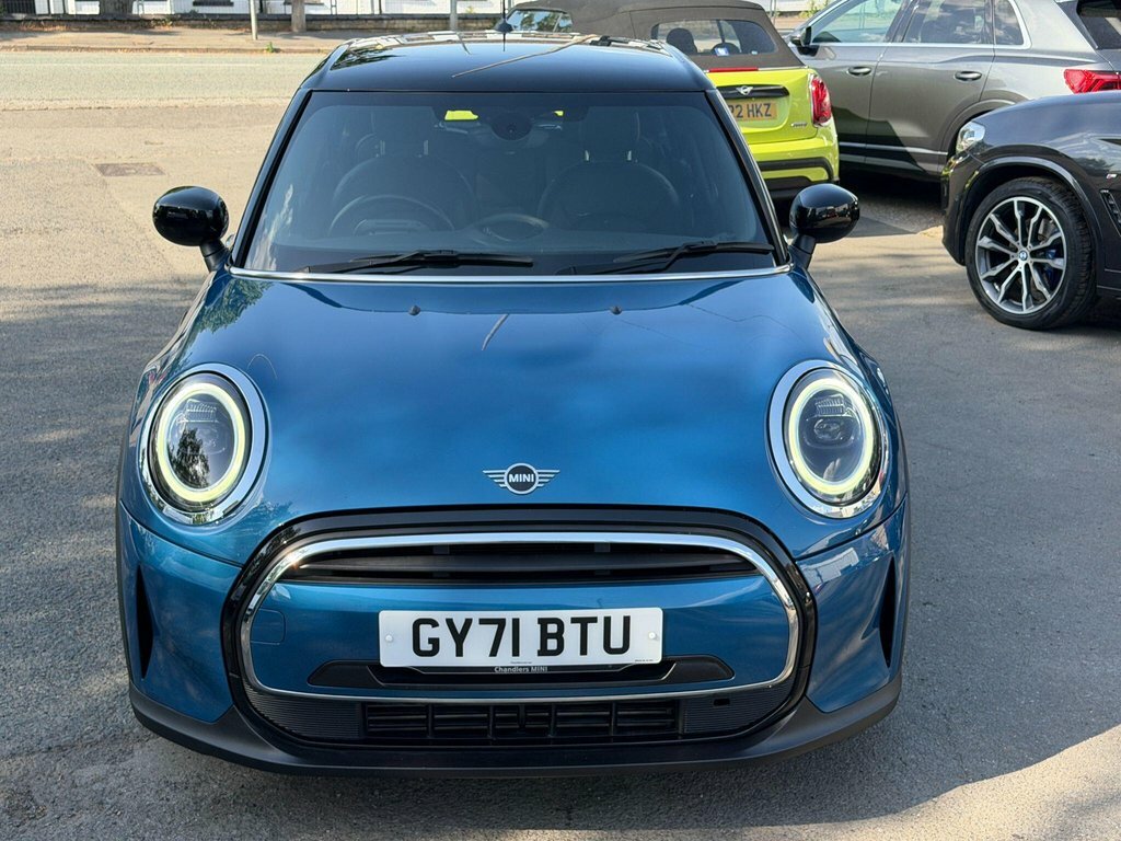 Mini Hatch 1.5L Cooper Exclusive GY71BTU Blue #2
