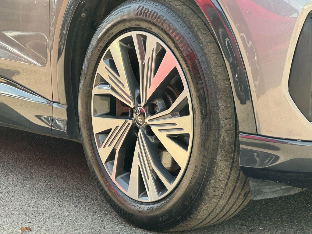 Audi Q4 E Tron Suv HJ71YUV Grey #4