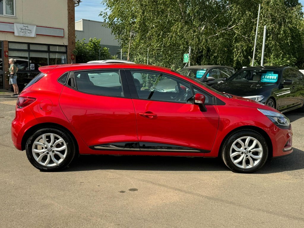 Renault Clio 1.2L Dynamique Nav LV67OFJ Red #2