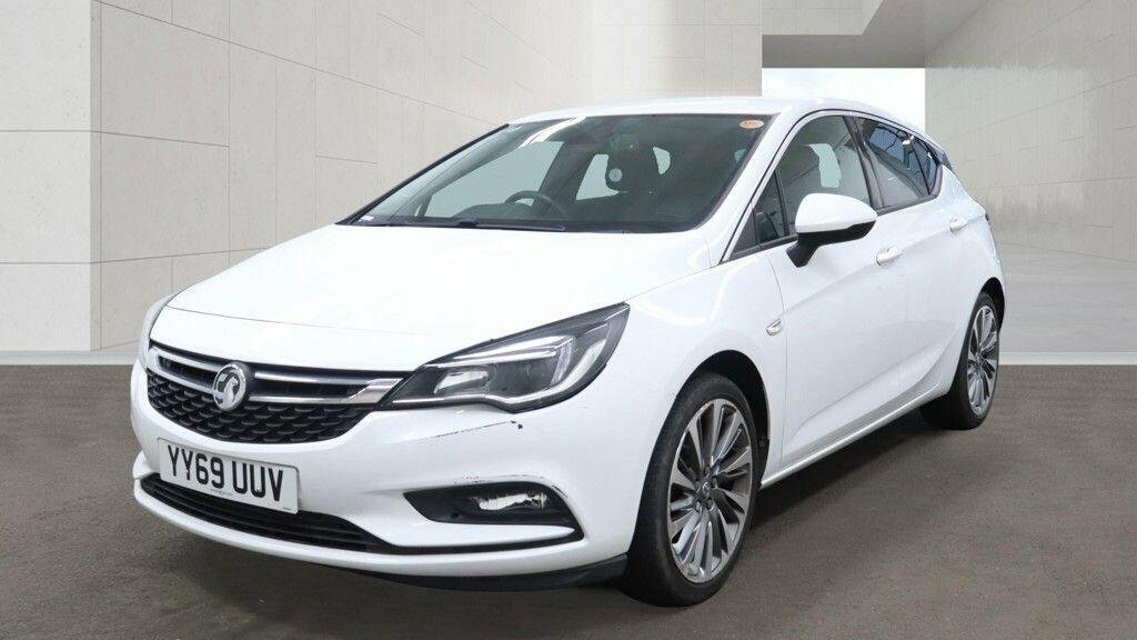 Vauxhall Astra 1.4L Griffin White #4