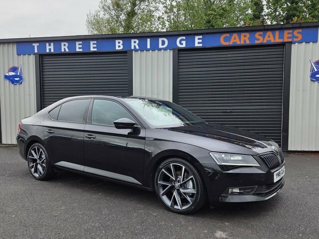 Skoda Superb 2.0 Tdi Sportline Plus Hatchback Dsg Eu Black