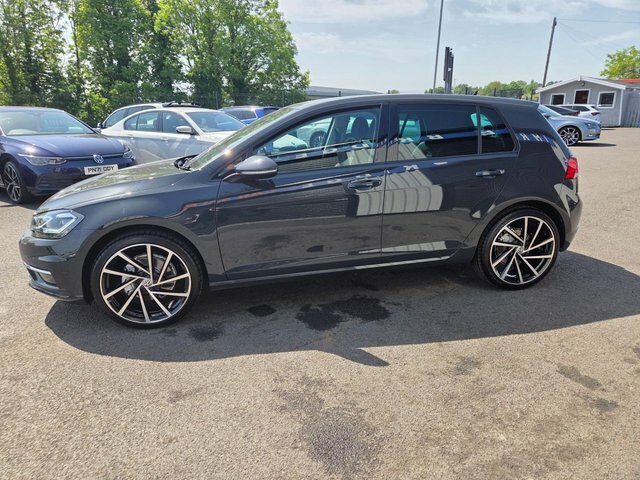 Volkswagen Golf 1.6 Tdi Match Edition Hatchback DA69BGE Grey #5