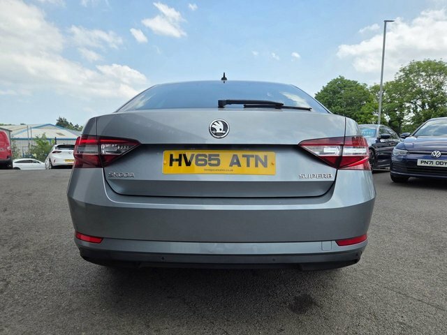 Skoda Superb 2.0 Tdi Se L Executive Hatchback Dsg Au HV65ATN Grey #6