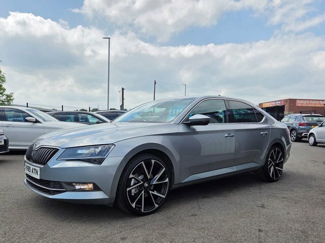 Skoda Superb 2.0 Tdi Se L Executive Hatchback Dsg Au HV65ATN Grey #4